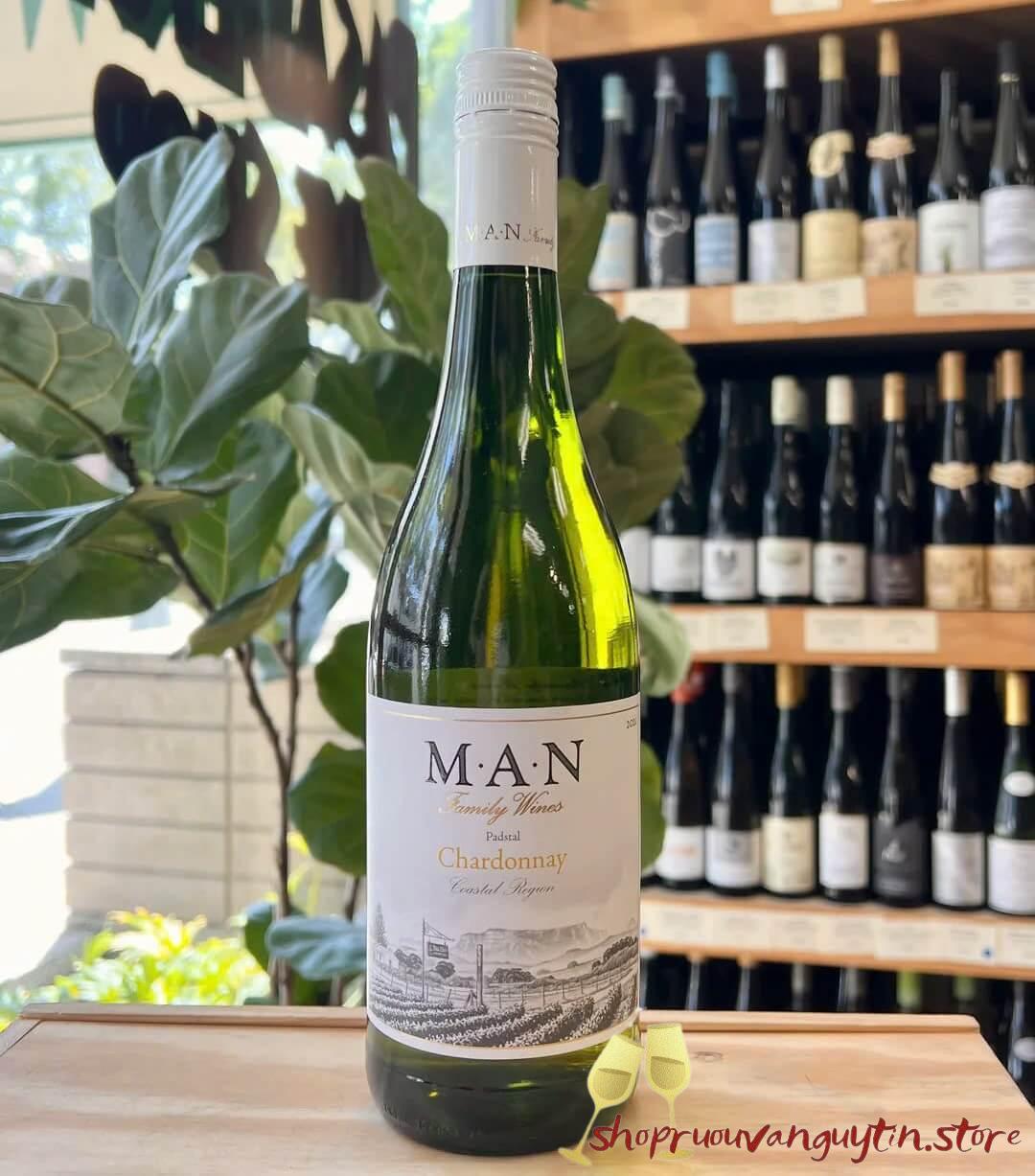 Rượu Vang Trắng MAN Family Wine Chardonnay - Hình ảnh 2