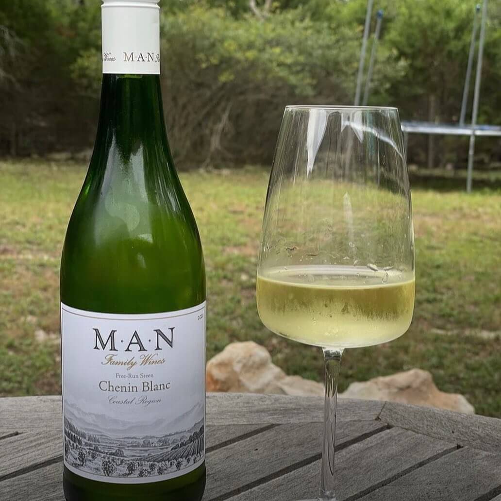 Rượu Vang Trắng MAN Family Wine Chenin Blanc - Hình ảnh 3