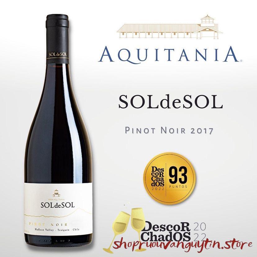 Aquitania Sol de Sol Pinot Noir; SOLdeSOL PINOT NOIR