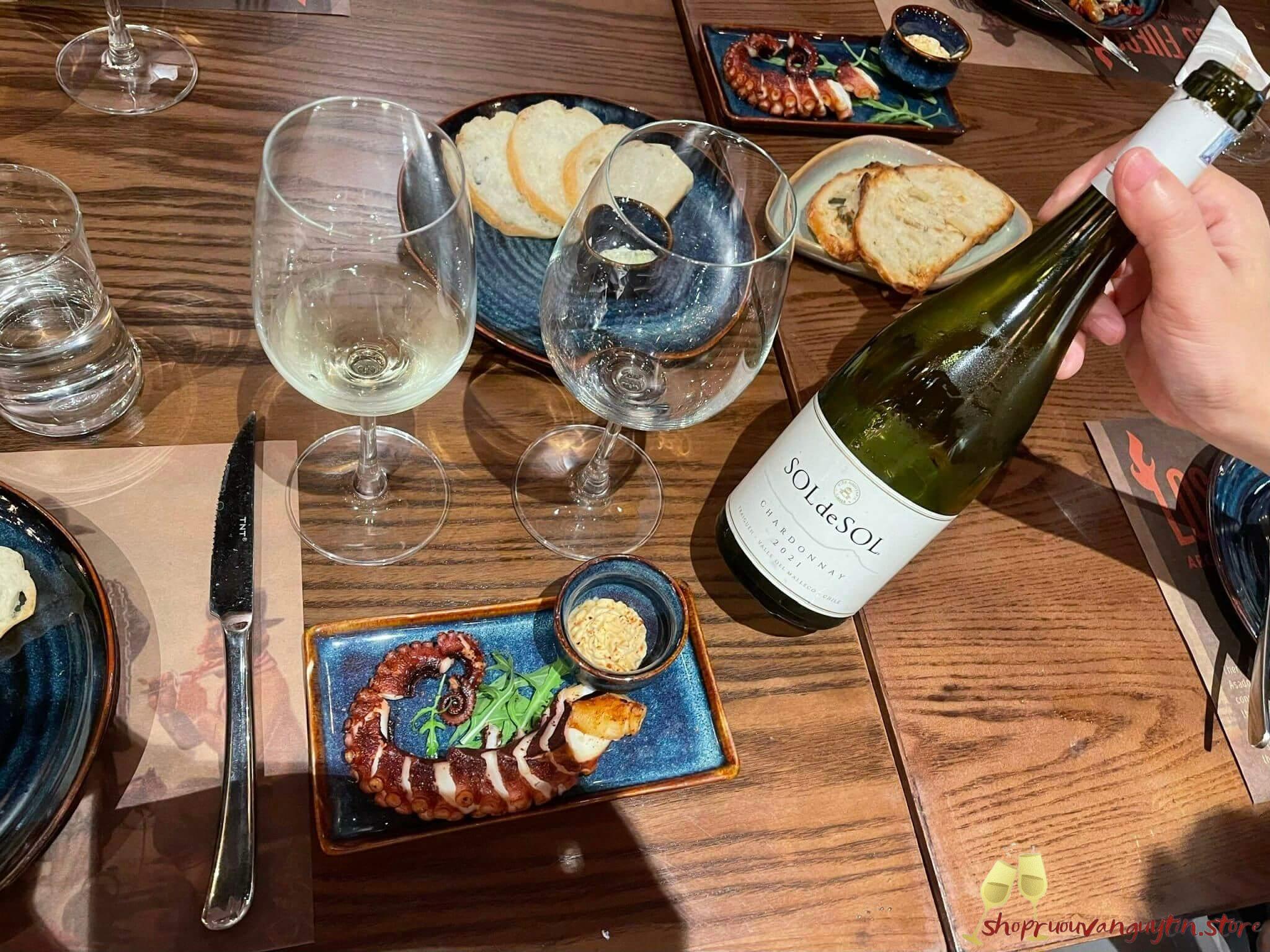 Aquitania Sol de Sol Chardonnay