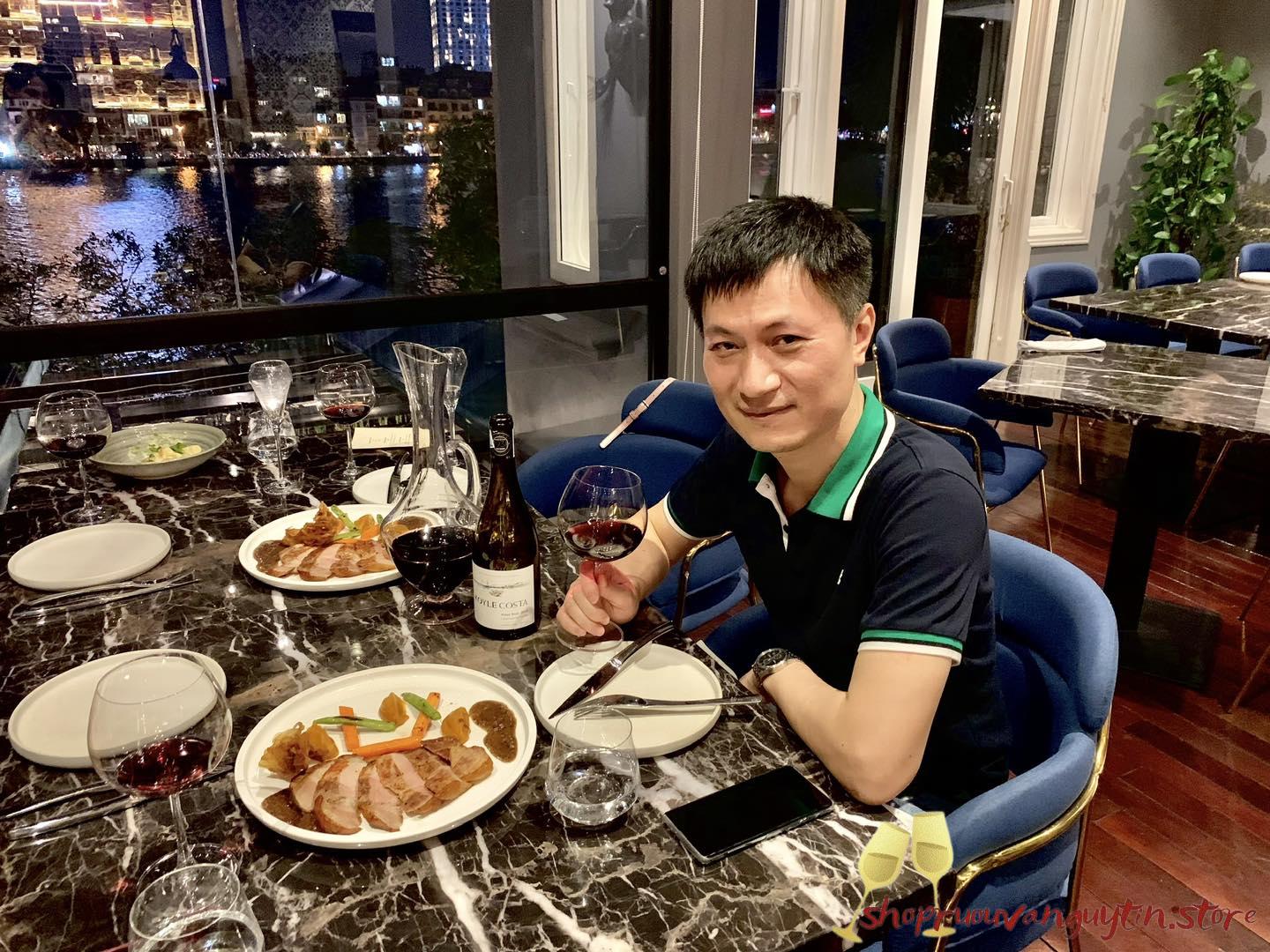 Koyle Costa Pinot Noir; KOYLE COSTA PINOT NOIR