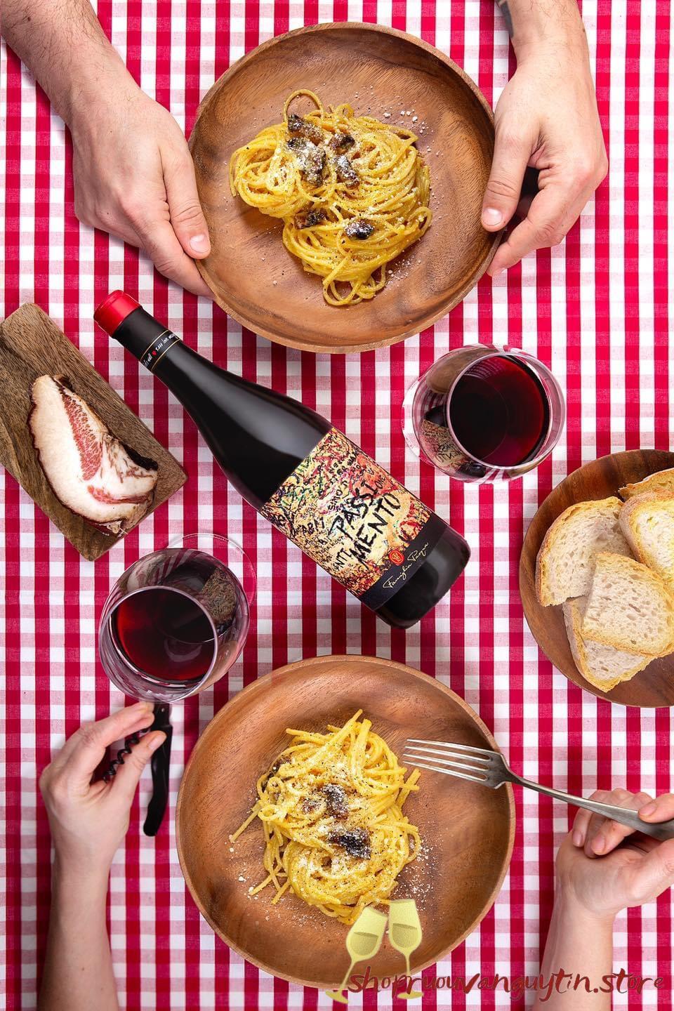 Pasqua Romeo & Juliet Passione Sentimento Red; PASQUA ROMEO & JULIET (Passione Sentimento) - Red