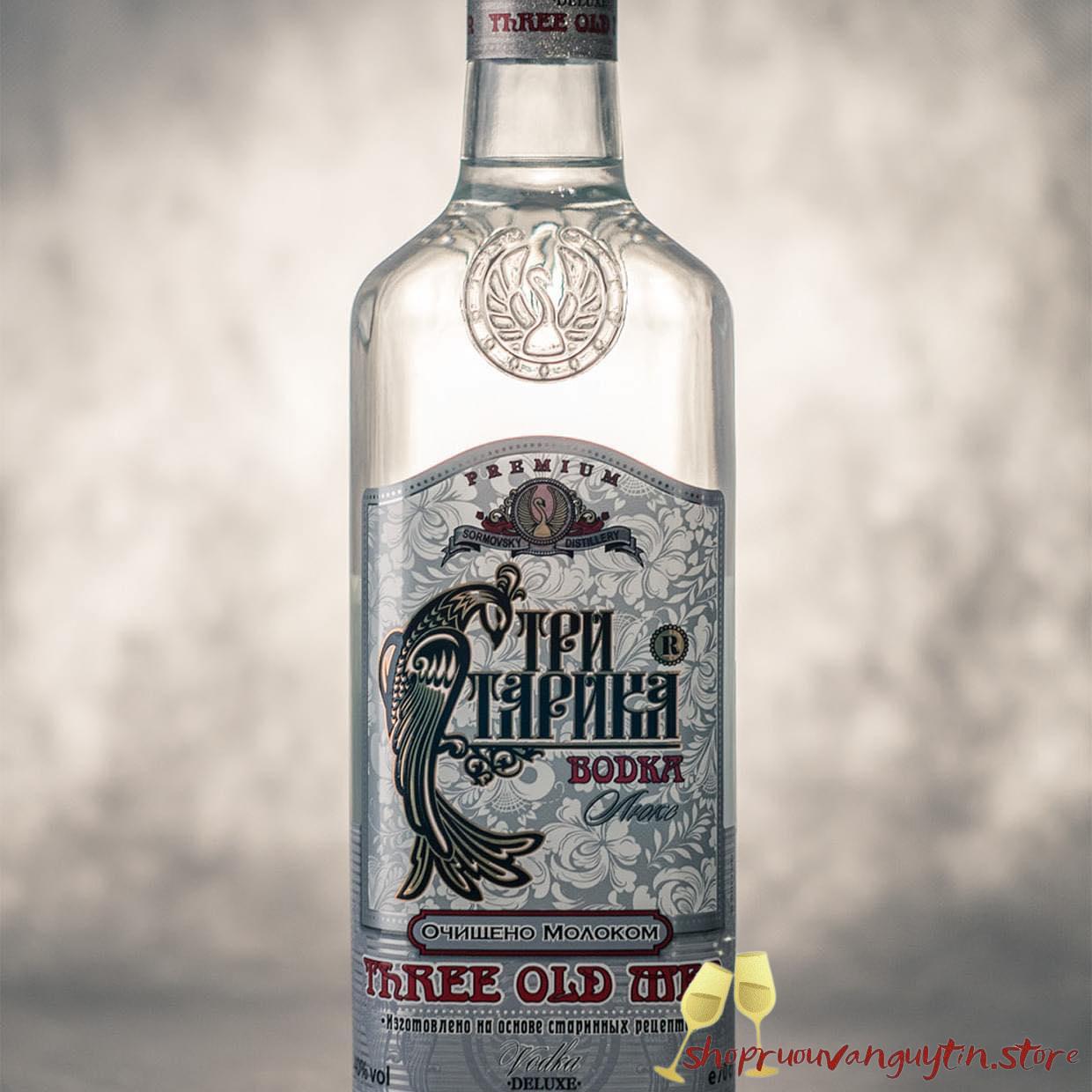 vodka sordis three old man; vodka ông già