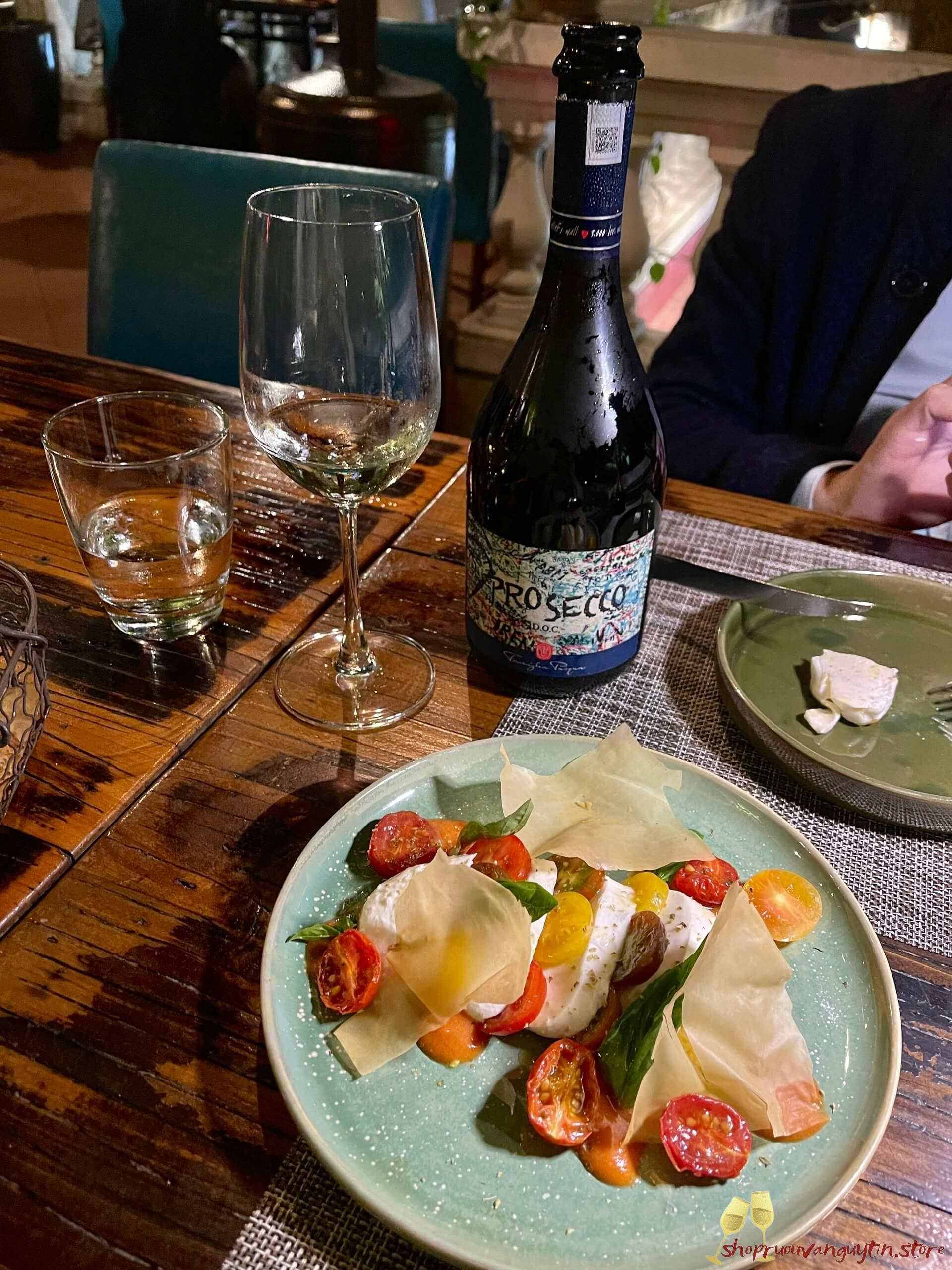 Rượu vang Pasqua Prosecco Treviso Spumante Brut Passionesentimento DOC