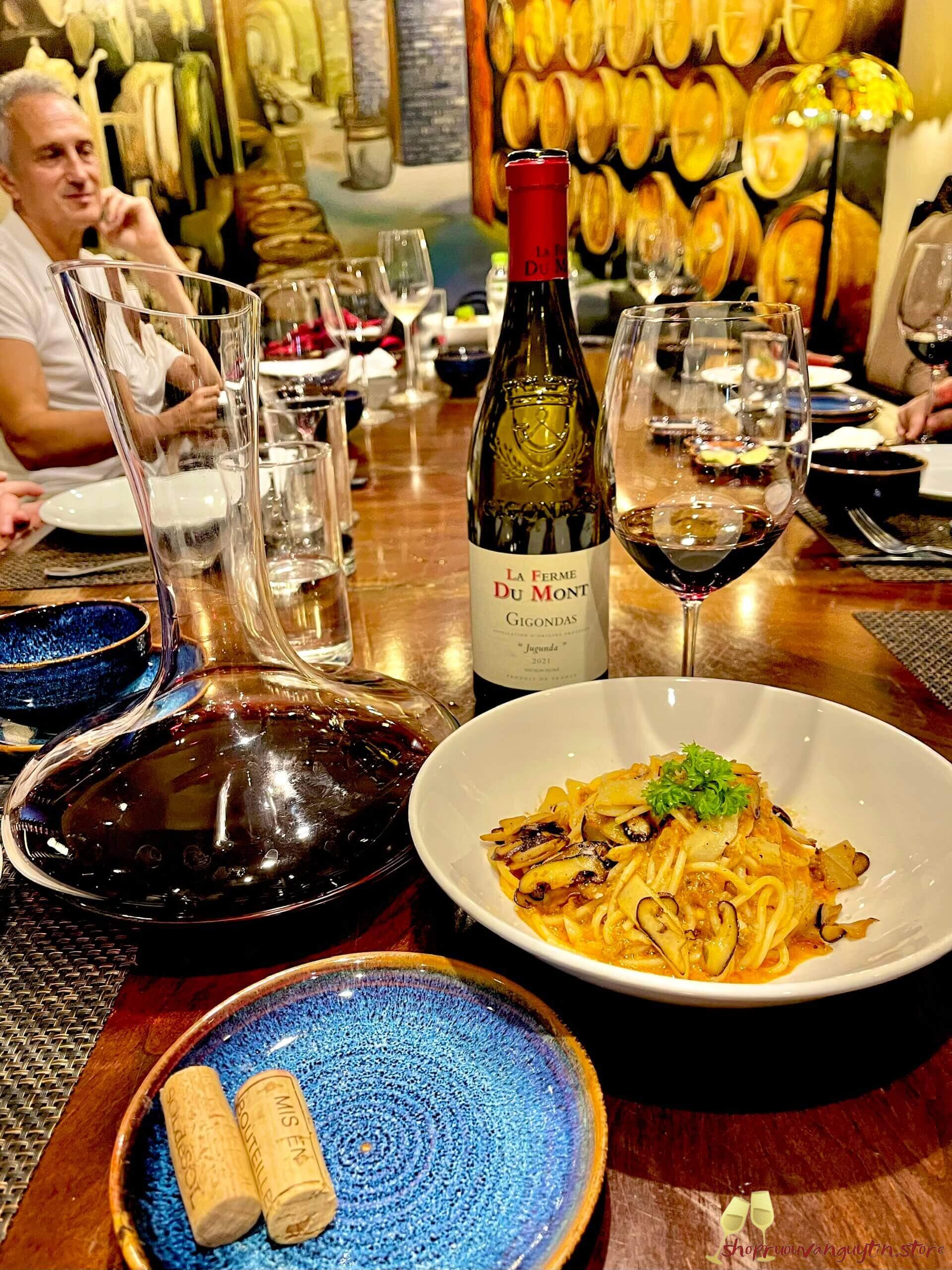 rượu vang Pháp La Ferme du Mont – Gigondas – Jugunda