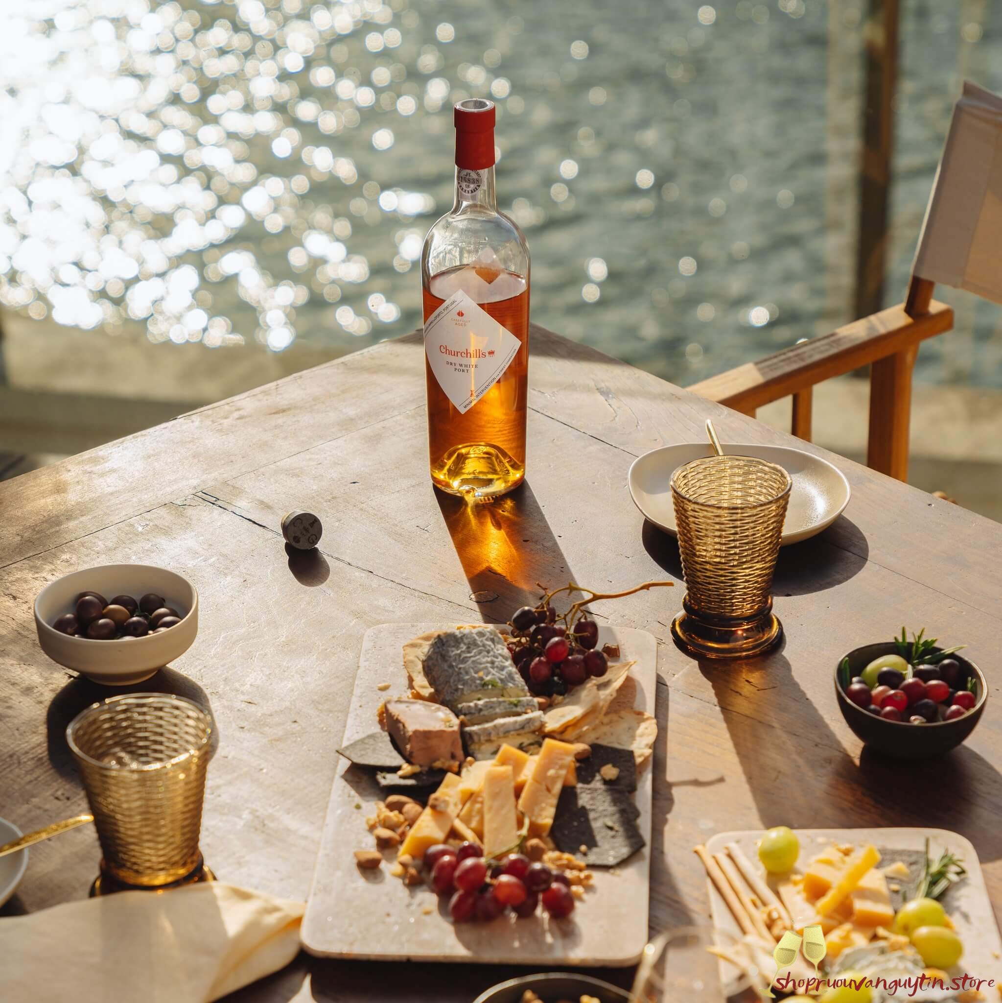 Rượu Vang Port Churchill’s Dry White Port - Hình ảnh 5