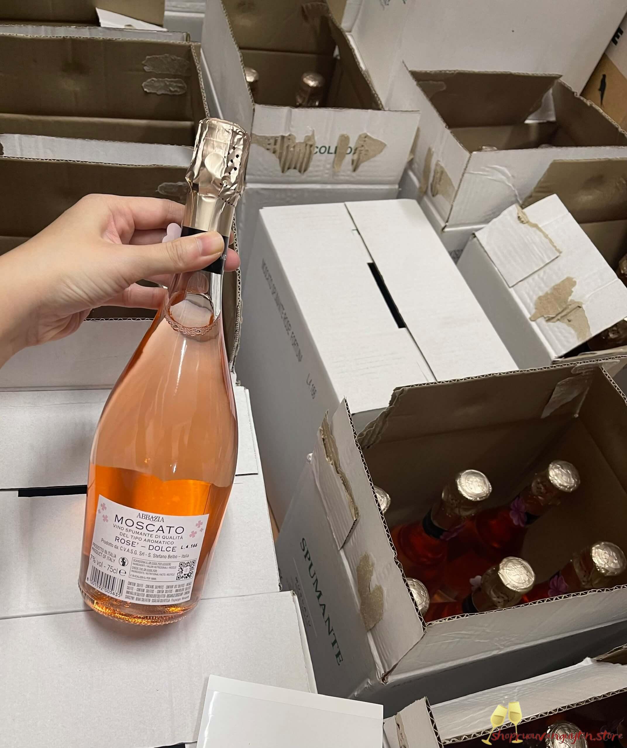 ABBAZIA MOSCATO SPUMANTE ROSÉ DOLCE (SWEET)