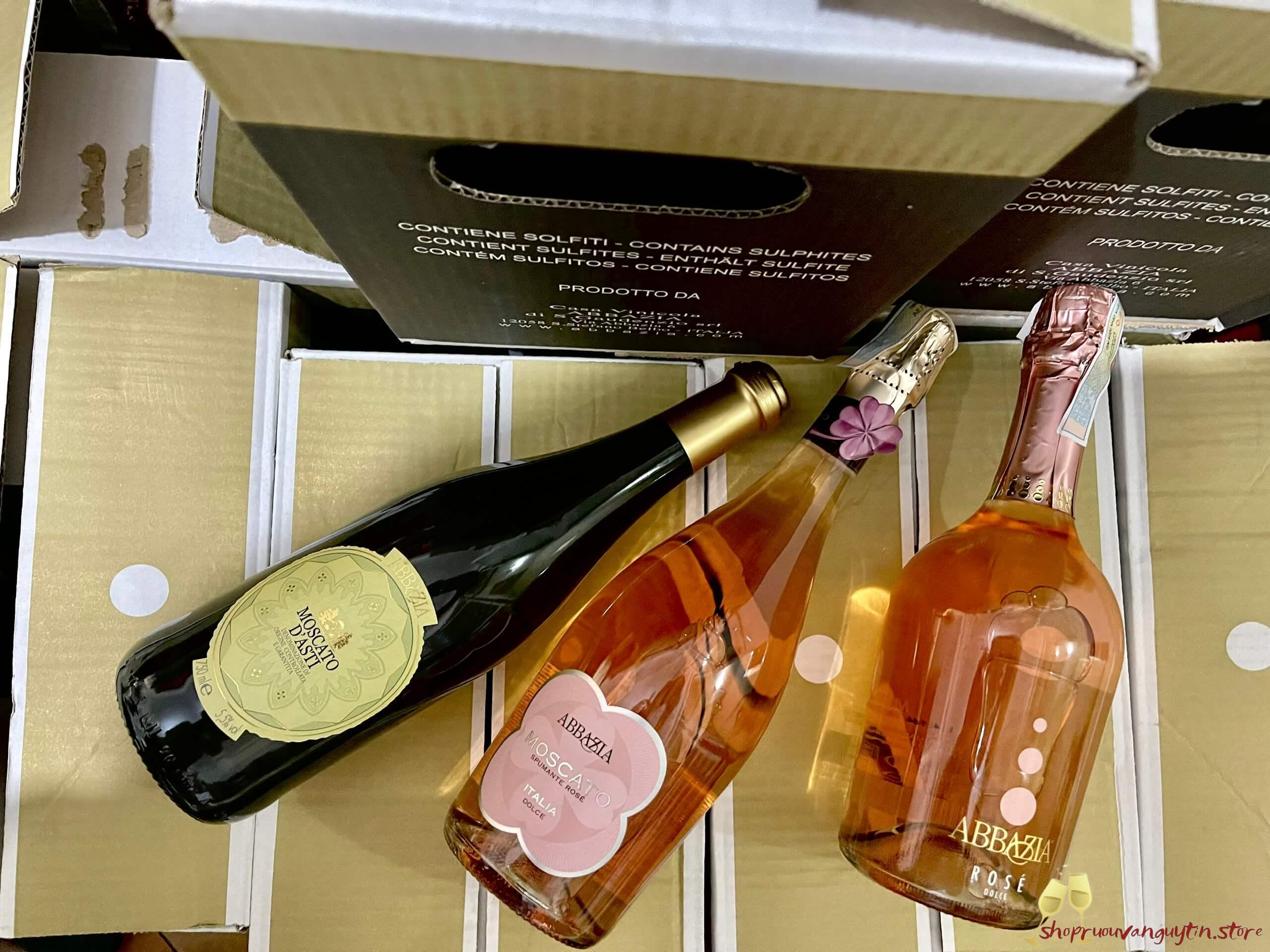 ABBAZIA MOSCATO SPUMANTE ROSÉ DOLCE (SWEET)